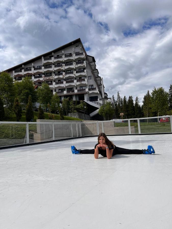 Hotel Pestera Sinaia Exterior photo